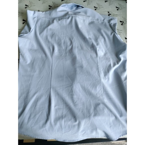 Mizzen+Main Light Blue Casual Button Down Shirt - Picture 5 of 6